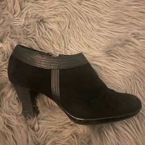 Clarks black heeled booties